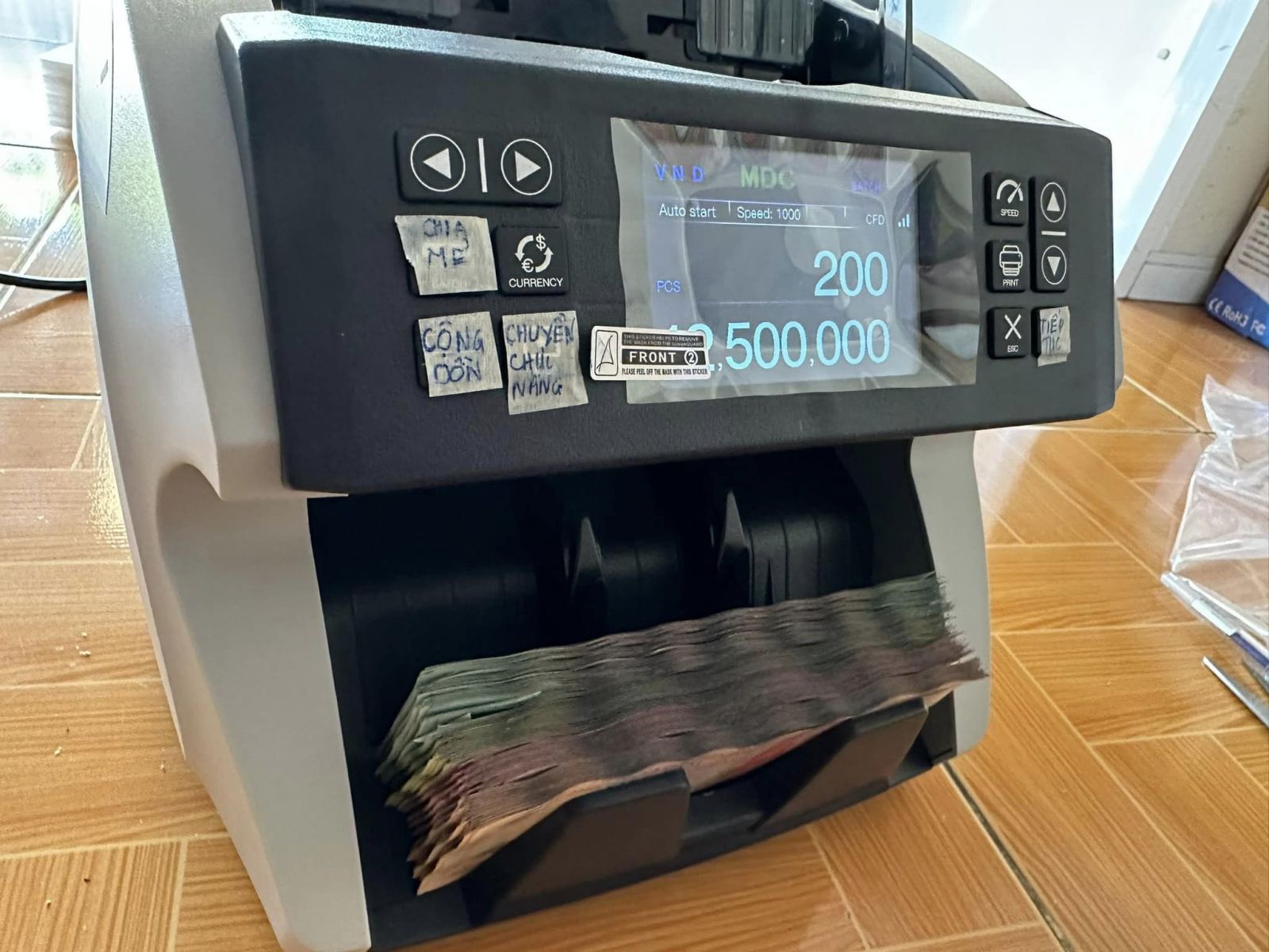 Nên mua máy đếm tiền Tiền Giang giá rẻ ở đâu