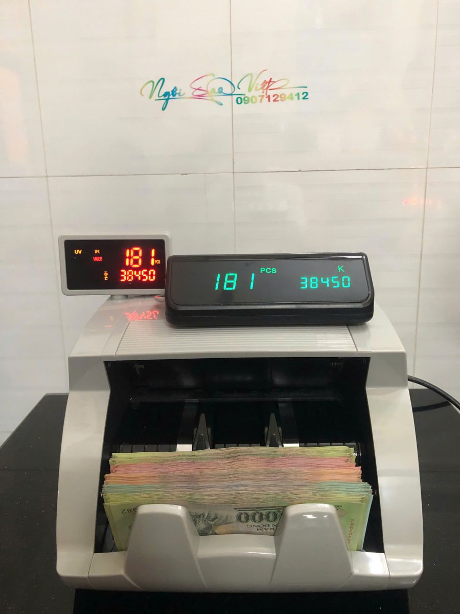 Máy đếm tiền Hoshico 7979