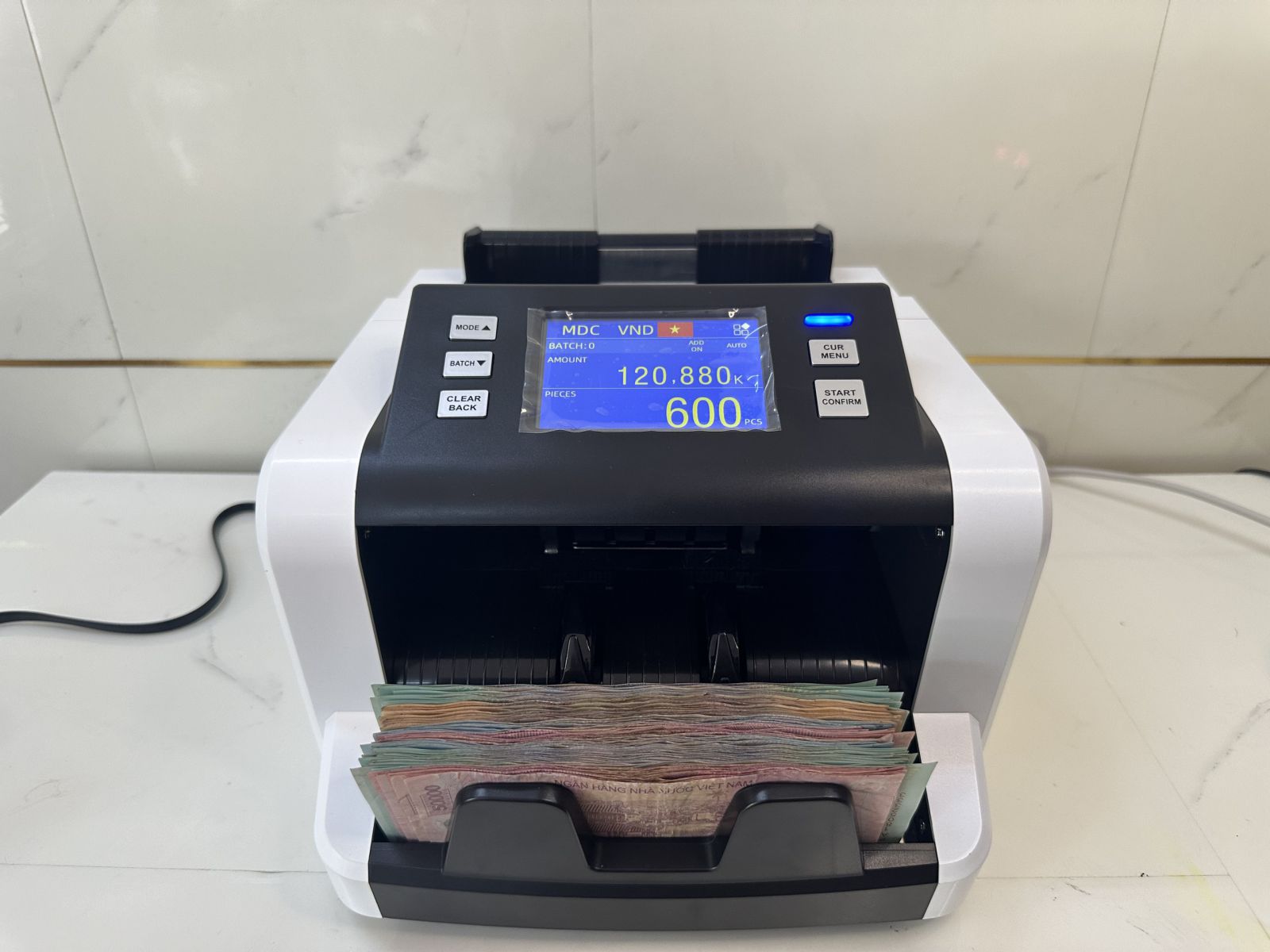 thiet ke sieu nho gon cua hoshico p80